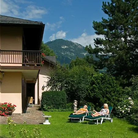 Hotel Haus Arenberg 4*