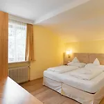 Haus Arenberg 4* Salzburg