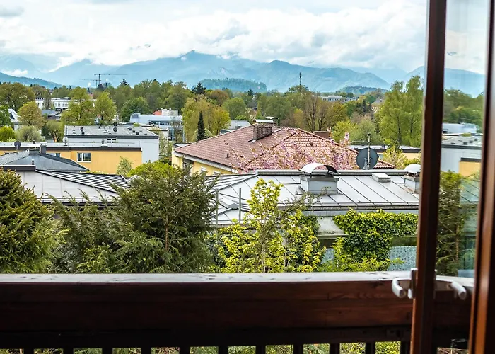 Hotel Haus Arenberg 4*