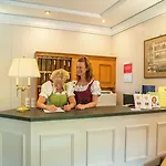 Haus Arenberg Hotel 4*