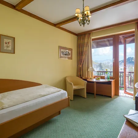 Haus Arenberg Hotel